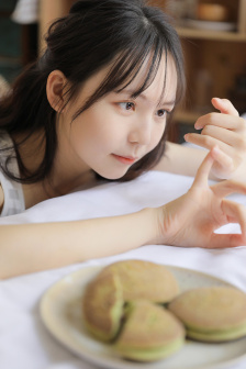 毛茸茸女厕偷拍XXXⅩ